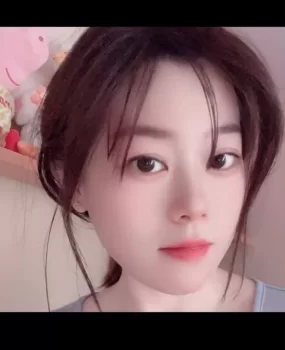 乌鲁木齐美女