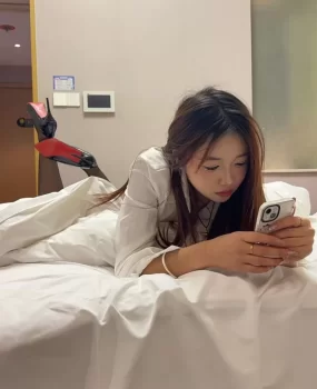 南京亲自验证过的刚下海的小太妹