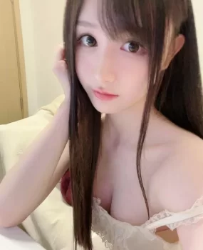 绝对没有被深挖的一个女孩