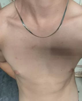 十堰,18,体育生,鸭,小帅有照片