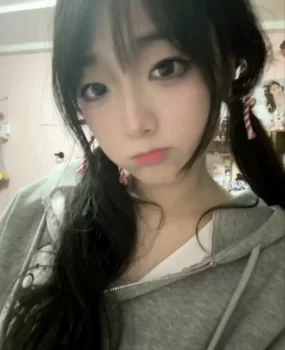 还在读书的学生妹