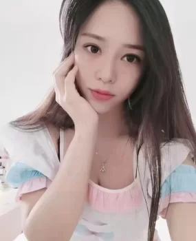 融创揭商大厦兼职