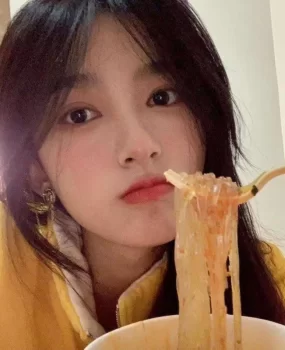 可爱小女生,直接干的叫爸爸