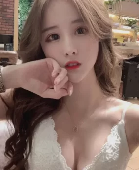 出差无锡玩的一个极品嫩妹,服务爽爆天!