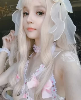 新茶加入 白嫩洋娃娃一般,可以任意把玩