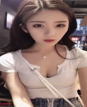 成都活好水多不粘人的性感美女